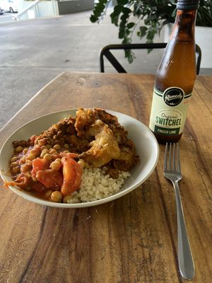 Bain-Marie prepared foods  at Giri Kana Cafe in Southport