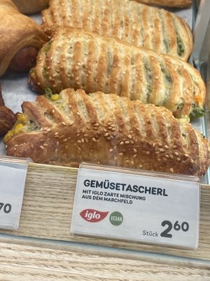 Gemüsetascherl  at Anker - Lindhofstraße in Salzburg