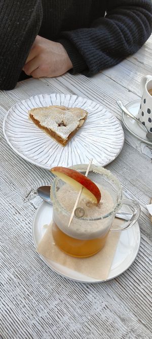 Vegan apple pie, caldo abbraccio (hot drink with apple juice, chamomile and cinnamon) at Nonno Andrea in Villorba