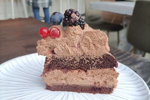 Sofficissima vegana con cremoso al cioccolato e frutti di bosco at Nonno Andrea in Villorba