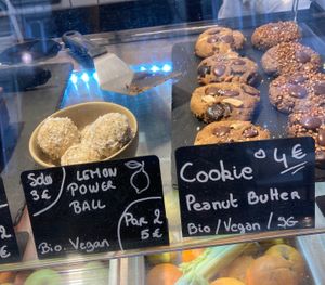  at Slowe Wellness House in Paris