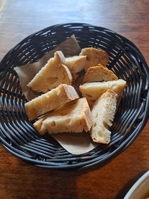 🍞 at VÜMO in Porto