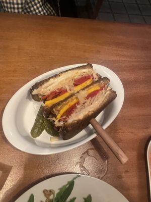 Reuben sandwich (seitan, cheese, sauerkraut, cocktail sauce)  at VÜMO in Porto