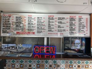 Menú  at Pierpont Tacos in Ventura