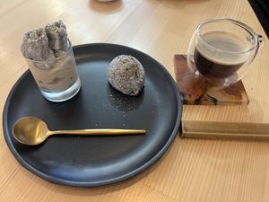 Coffee and dessert  at Soy Love U in Tokyo