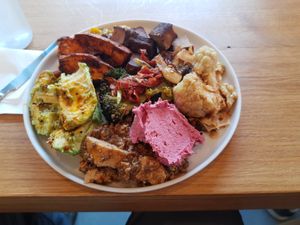 Buffet mix at roots kitchen in Zurich