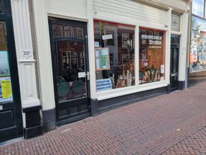 front at De Parel van Flores in Delft
