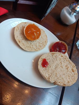 Express-Frühstück at Cafe Extrablatt in Bonn