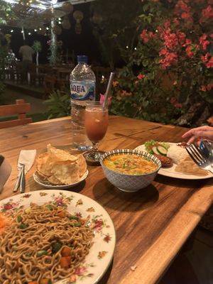 Mie goreng   at Mambo Beach Resort in Penida Island