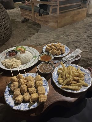 Satay tofu, fried tofu and chips  at Mambo Beach Resort in Penida Island