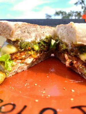 Vegan burger at Bolo Do Caco Grill & Pizza in Sao Jorge