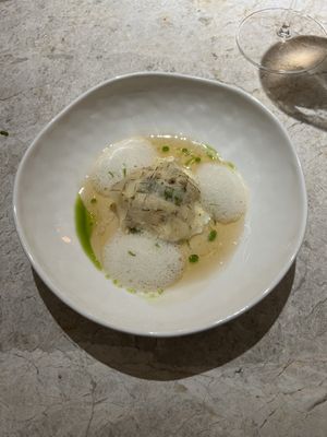 White asparagus, yoba, cauliflower  at Curious Table in Taipei