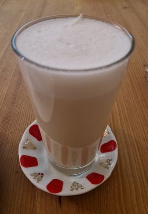 Chai Latte mit Hafermilch at Cocoa's Bistro in Bad Mergentheim