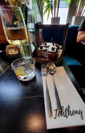  at Toh Thong in Frankfurt