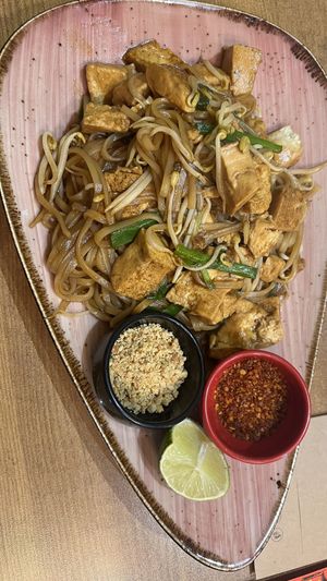 Pad thai    at Asian Vegan Kitchen in Istanbul