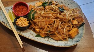 Tofu pad thai 👍❤️🌶 at Asian Vegan Kitchen in Istanbul