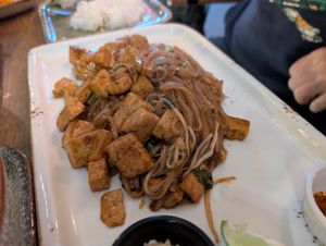 Pad Thai at Asian Vegan Kitchen in Istanbul