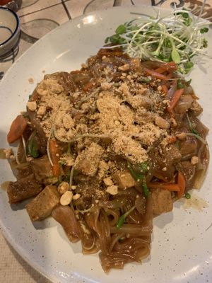Pad Thai sin huevo  at Earth Tone in Pai