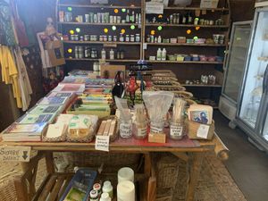 Tienda   at Earth Tone in Pai