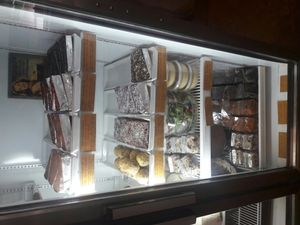 Display fridge at Earth Tone in Pai