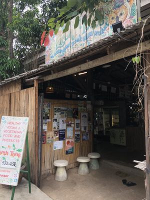   at Earth Tone in Pai