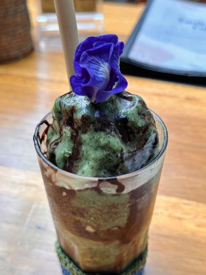Mint chocolate smoothie (90 THB)  at Earth Tone in Pai