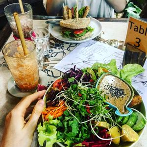 buddhabowl is the best!!!! and the thai iced tea with coconut milk at Earth Tone in Pai