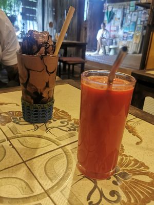  at Earth Tone in Pai