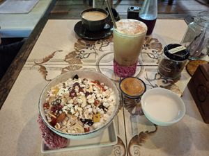  at Earth Tone in Pai