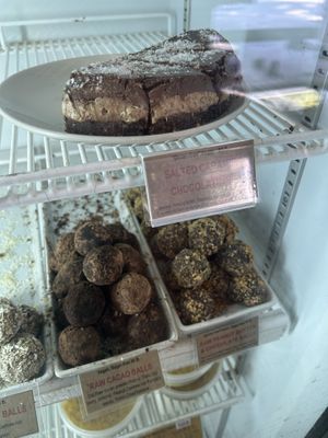   at Earth Tone in Pai