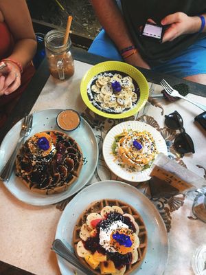 Waffles, rice pudding and mango sticky rice at Earth Tone in Pai