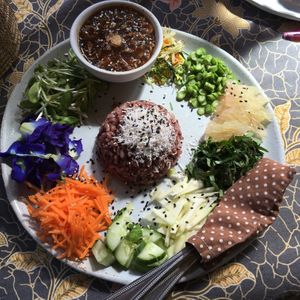 A rainbow of fresh at Earth Tone in Pai