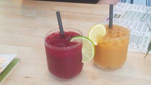 Happy Heart & Ginger Zinger juices at PLANT SHACK - Santa Catalina in Mallorca