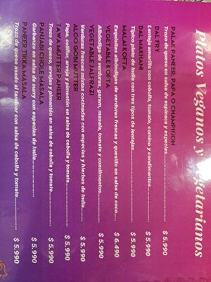 Fondos at Handi Masala in Santiago