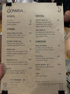 Menu  at The Food Temple in Lisbon