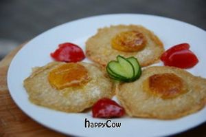 the poached egg made of mung bean and pumpkins, one of the most favoured specialties at Taiwan Brother 7 Vegan Hut - Lu Wan in Shanghai