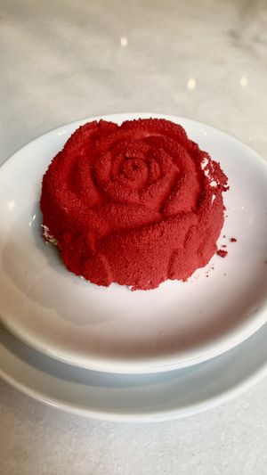 Mousse de piña con forma de rosa 🌹   at Wild Food in Barcelona