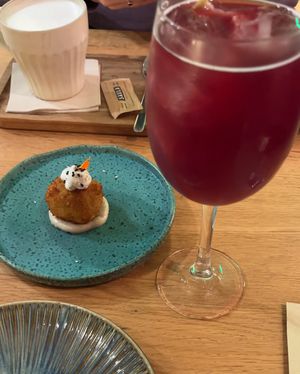 croquette + tinto de verde  at Wild Food in Barcelona