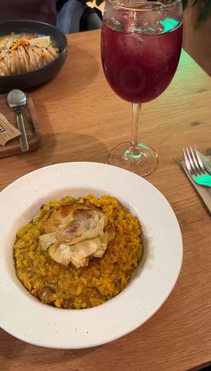 rice with artichoke & pad thai in the backgroundd  at Wild Food in Barcelona