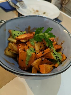 Patatas picantes at Restaurante Puerta del Edén in Cadiz