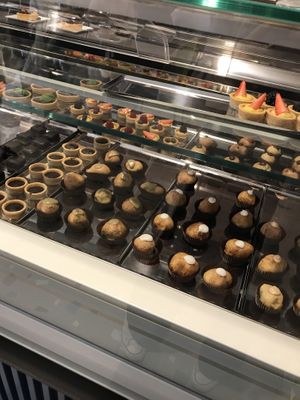 Nepà  at Nepá in Milan