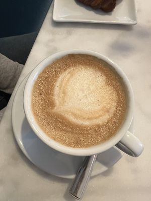 Cappuccino con latte d avena  at Nepá in Milan