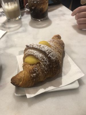 Vanilla croissant   at Nepá in Milan