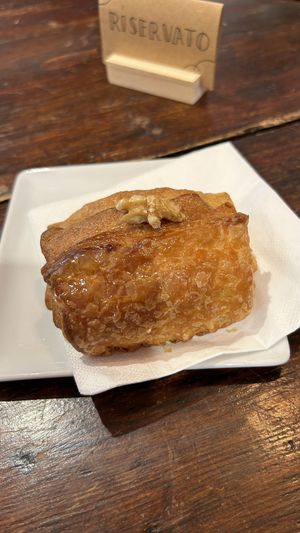 3  at Nepá in Milan