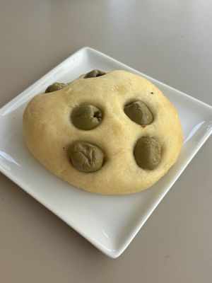 Olive focaccia  at Nepá in Milan