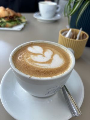 Almond milk cappuccino  at Nepá in Milan