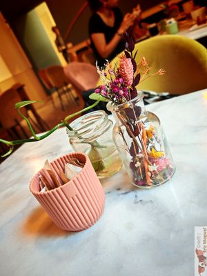 Deco at Nepá in Milan