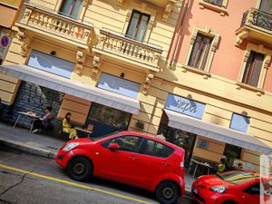 Facade at Nepá in Milan