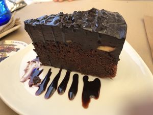 Tarta de chocolate y aguacate. Está exquisita. at Viva Chapata in Madrid