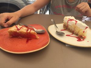 Clafouti & pineapple/coconut cake at Viva Chapata in Madrid